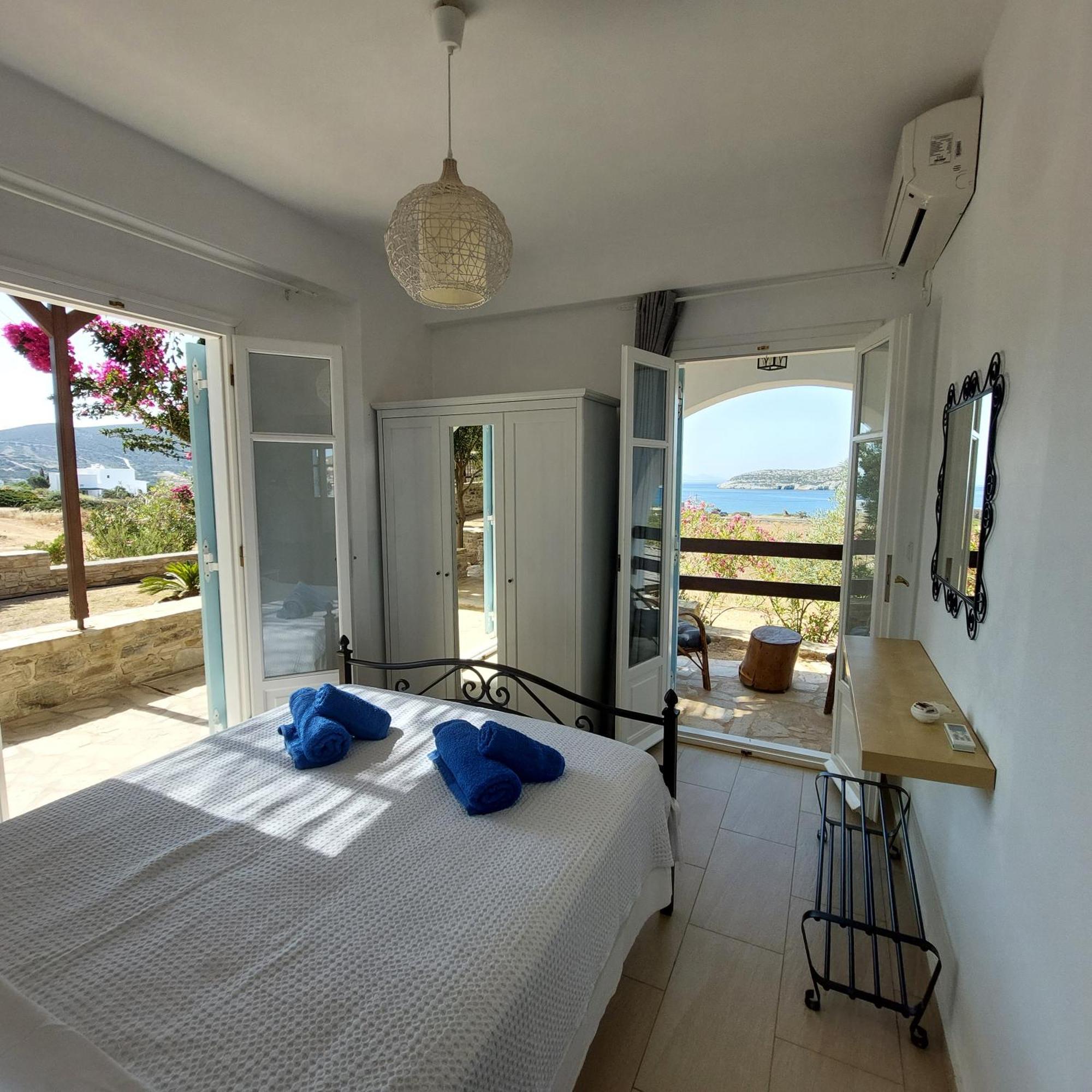 Gio St Gio Apartment 1 Antiparos St.Giorgio Exteriör bild